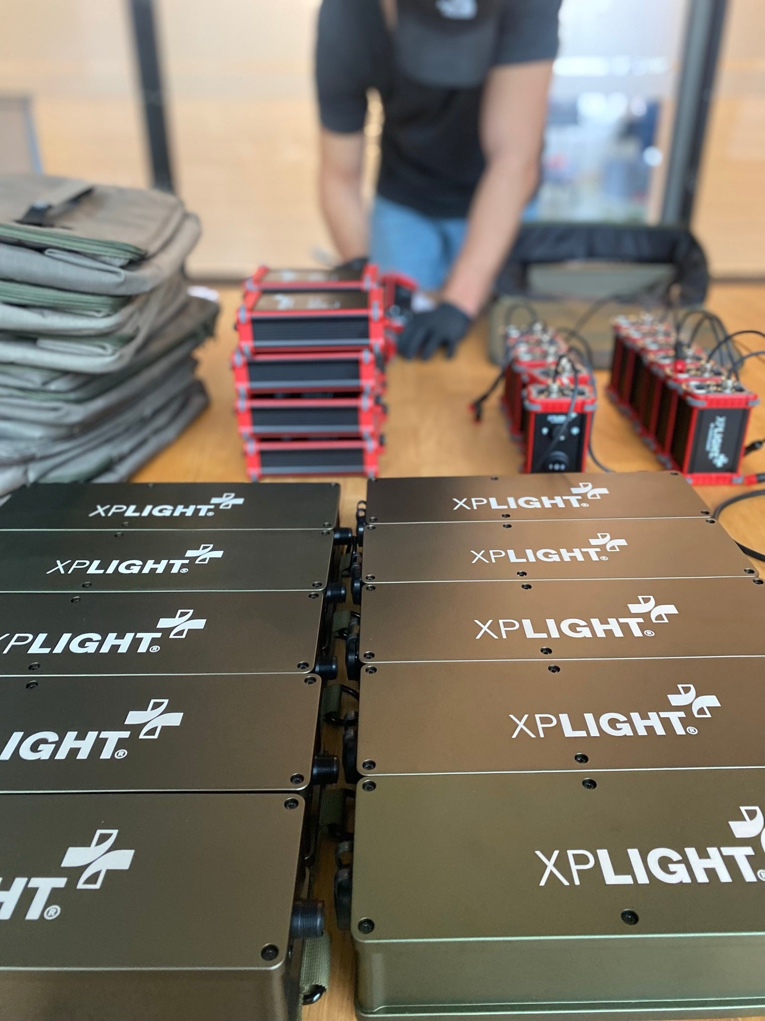 XP Light Module bei der Endmontage in der Fertigung in Deutschland